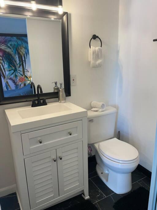 Your Tiny Downtown Home With Backyard Unit D Phoenix Exterior foto