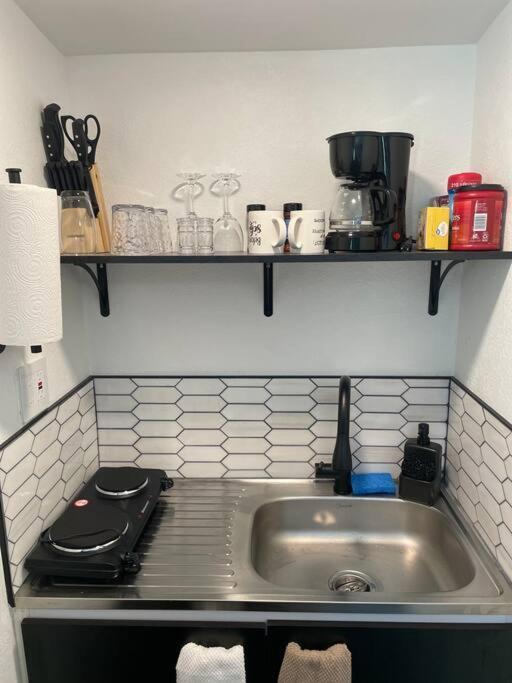 Your Tiny Downtown Home With Backyard Unit D Phoenix Exterior foto