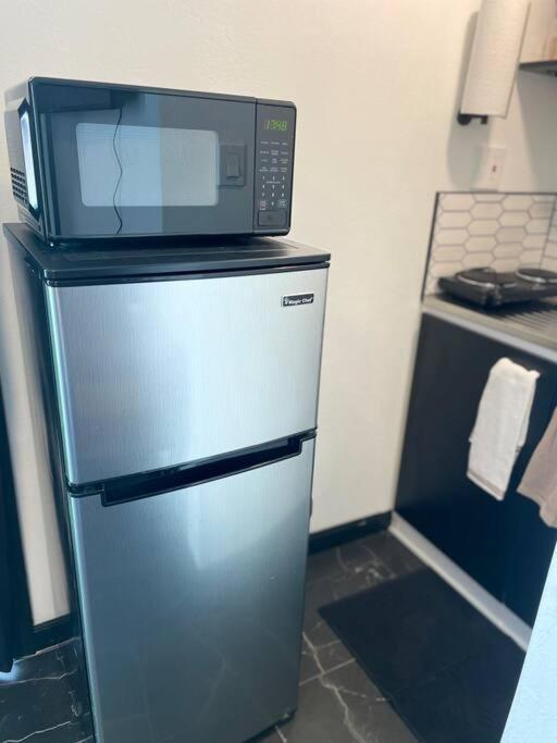 Your Tiny Downtown Home With Backyard Unit D Phoenix Exterior foto